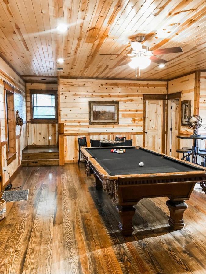 Stone Mountain Lodge 5000Sqft 6 Bed Game Room Pool Table Hot Tub Broken Bow Εξωτερικό φωτογραφία