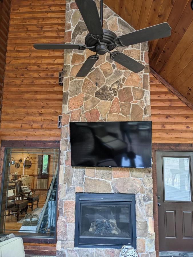 Stone Mountain Lodge 5000Sqft 6 Bed Game Room Pool Table Hot Tub Broken Bow Εξωτερικό φωτογραφία